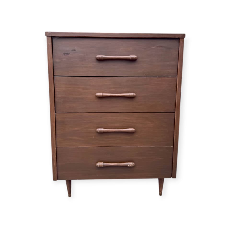 Vintage Mid Century 4-Drawer Faux Bois Chest of Drawers Dresser w/Sculptural Handles & Tapered Legs