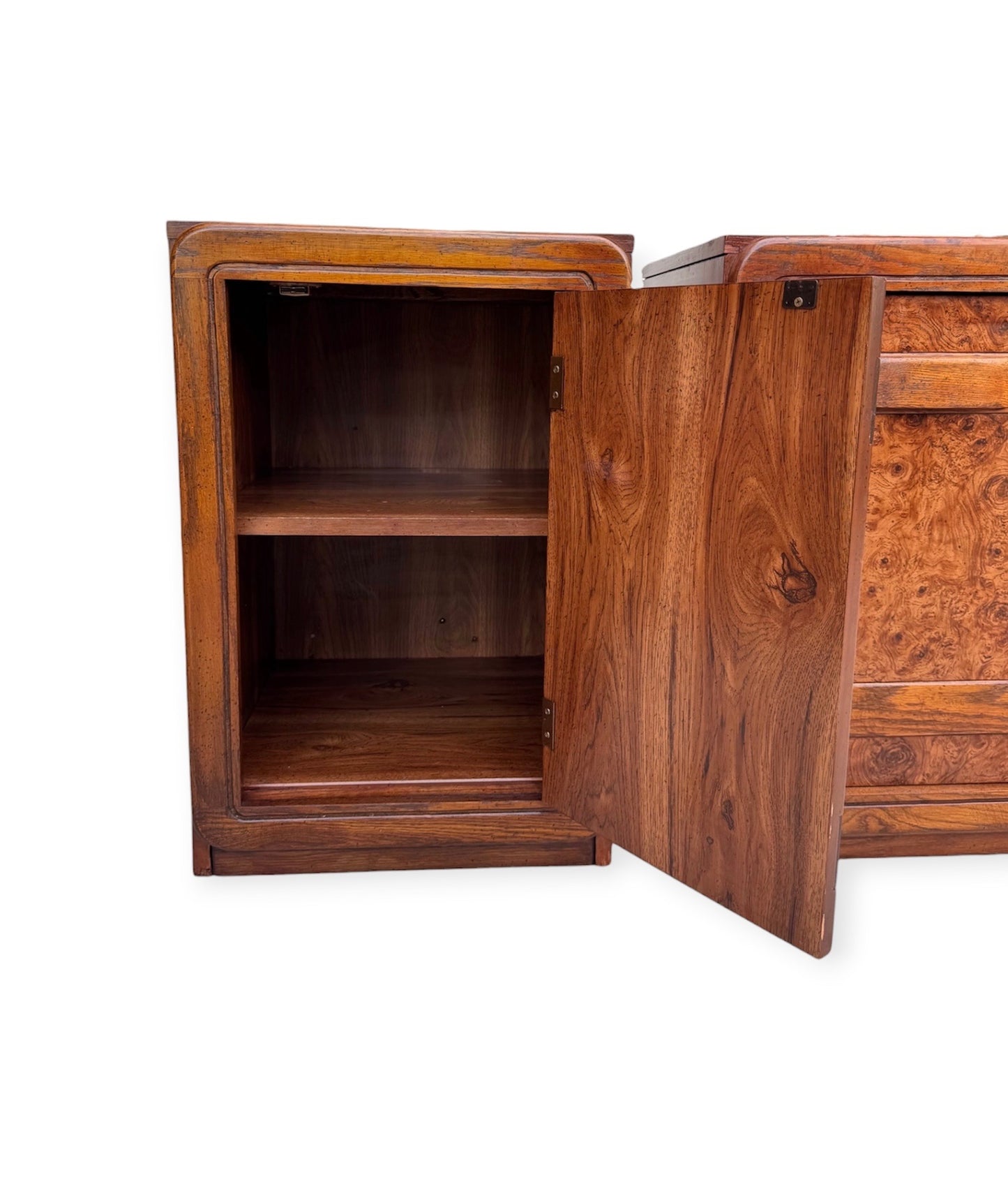 Pair of Vintage Burl Veneer Nightstands Bedside Tables w/Oak Wood Banded Facade, Hand Carved Pulls & Rounded Edges by Lea Furniture