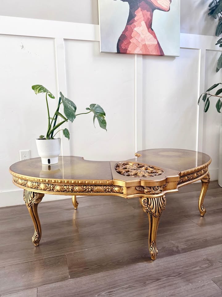 Vintage Victorian Gilded Kidney Bean Shaped Coffee Table w/Gold Leaf Top & Hand Carved Frame • Made — FloralHaus Vintage Utah