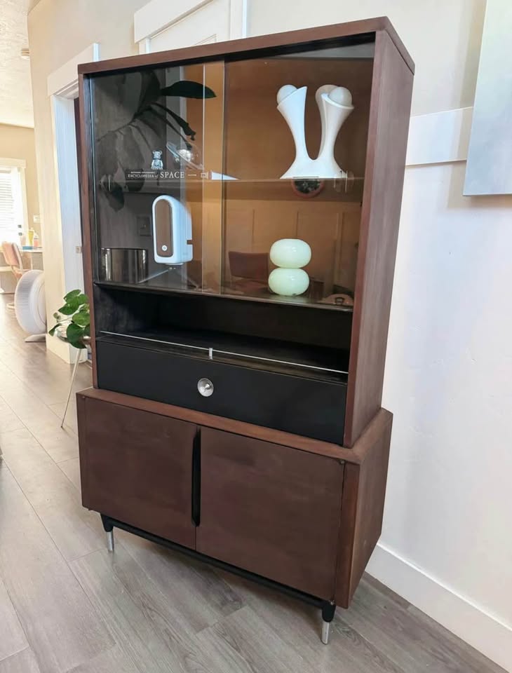 Vintage Mid Century Display Hutch Cabinet w/Original Sliding Glass Doors, Single Ebonized Drawer & 2 — FloralHaus Vintage Utah