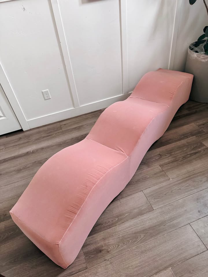 Vintage Postmodern Rose Pink Velvet Ripple Wave Squiggle Bench by Laurinda Spear — FloralHaus Vintage Utah