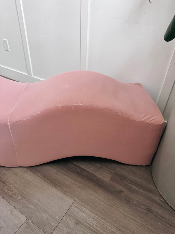 Vintage Postmodern Rose Pink Velvet Ripple Wave Squiggle Bench by Laurinda Spear — FloralHaus Vintage Utah
