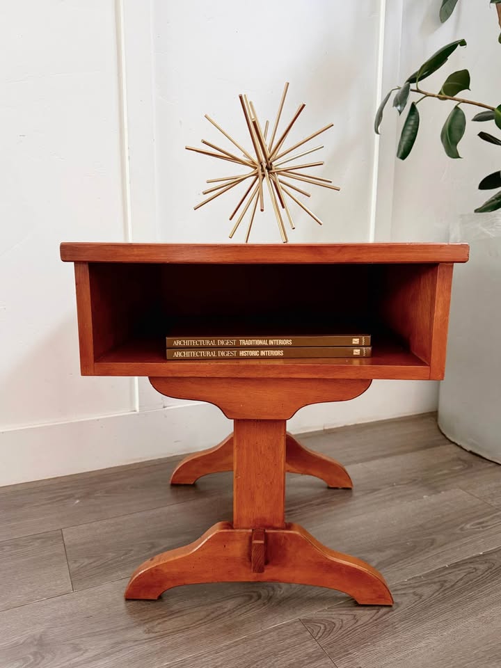 Pair of Vintage 1960’s Mid Century/Early American Open Gallery Nightstands or Side Tables w/Sculptur — FloralHaus Vintage Utah