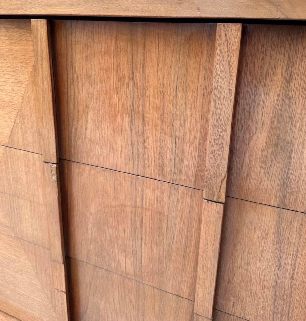 Vintage Mid Century 6-Drawer Walnut Dresser Credenza w/Hourglass Parquet Facade, Hand Carved Wooden