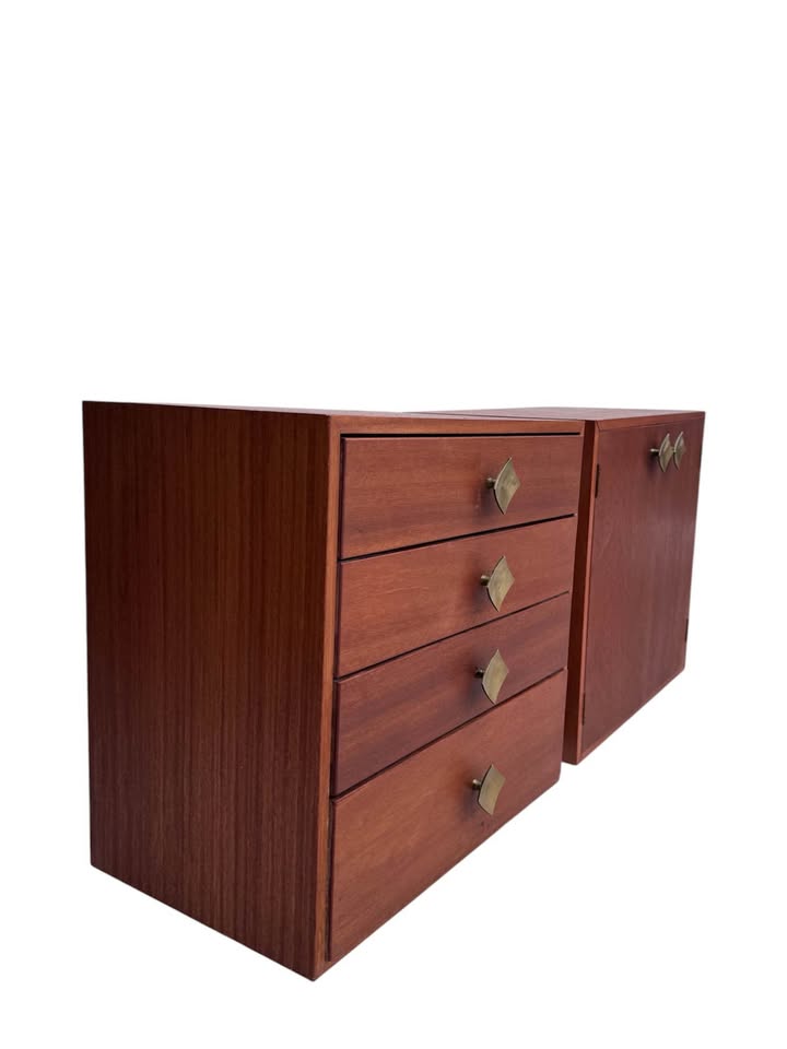 Pair of Vintage Mid Century 4-Drawer & 2-Door Teak Nightstands Bedside Cabinets Storage Cabinets w/B