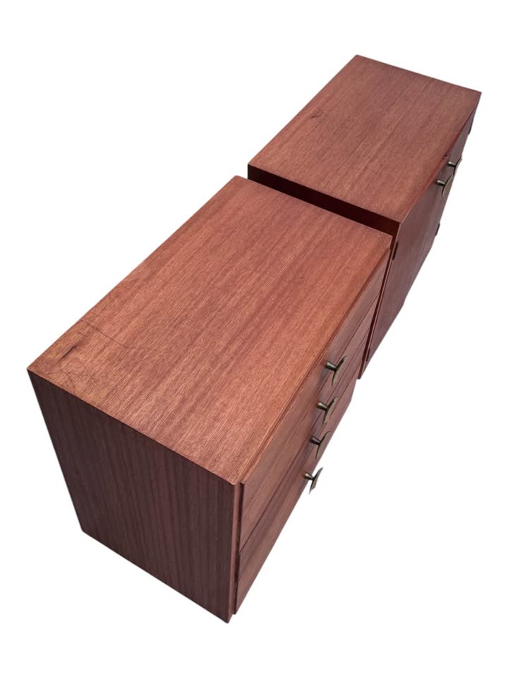 Pair of Vintage Mid Century 4-Drawer & 2-Door Teak Nightstands Bedside Cabinets Storage Cabinets w/B