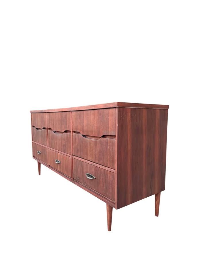 Vintage Mid Century 9-Drawer Walnut Dresser Credenza w/Sculptural Integrated Finger Pulls, Original