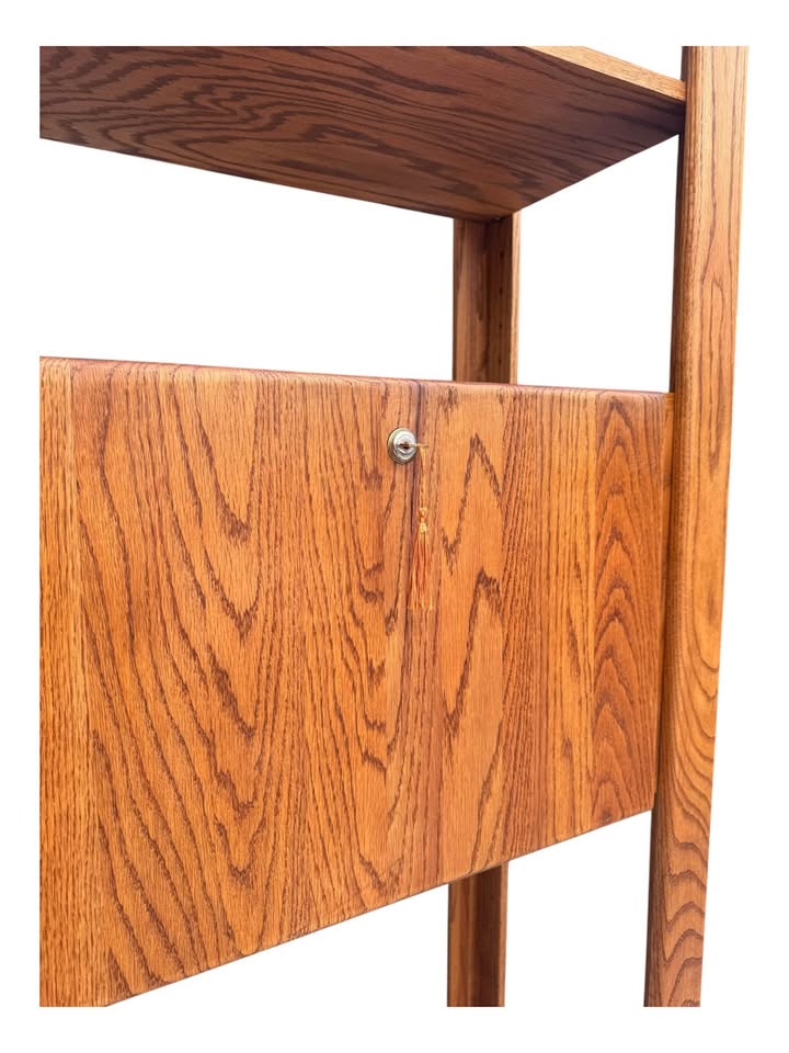 Vintage 1970's Large Scale 3-Tier Golden Oak Display Etagere Bookshelves Bookcase Bar Shelf w/Workin