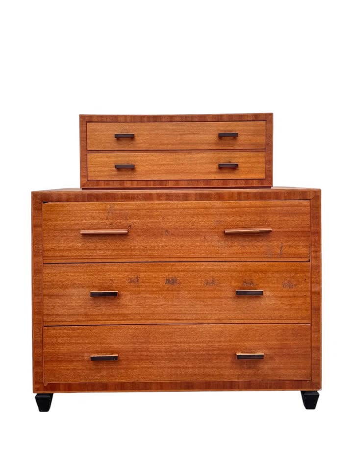 Vintage Mid Century 5-Drawer Teak Wood Chest of Drawers w/Integrated Hand Sculpted Drawer Pulls, Sha