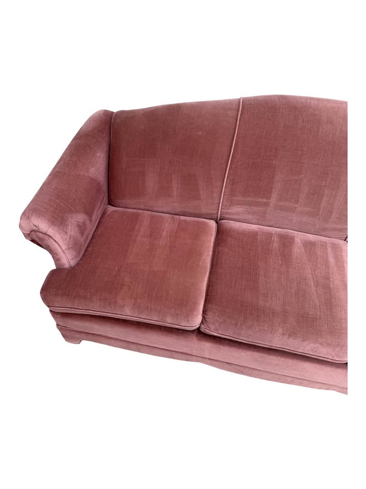 Vintage Mid Century Hollywood Regency Mauve Velvet 3-Seater Sofa Couch w/Channeled Camel Back, Rolle