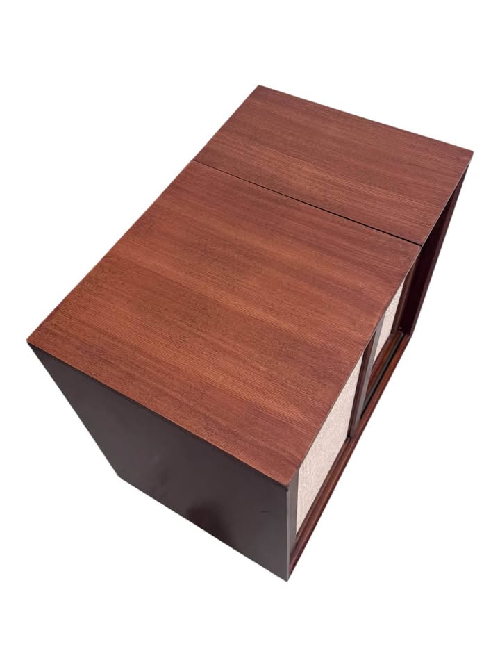 Modern Mid Century Style Record Player Turntable Stand w/Sliding Textured Panel Doors & Hidden Recor