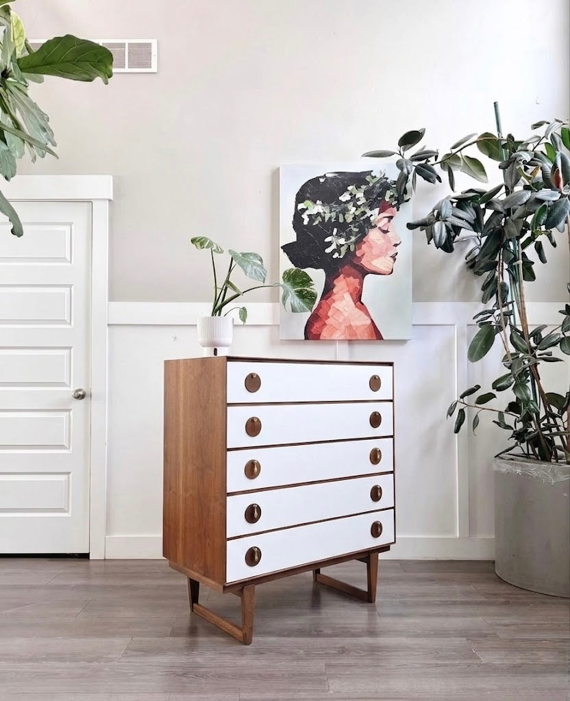 Rare Vintage Mid Century 1960’s Limited Production 5-Drawer Walnut Highboy Dresser w/Sculptural Legs