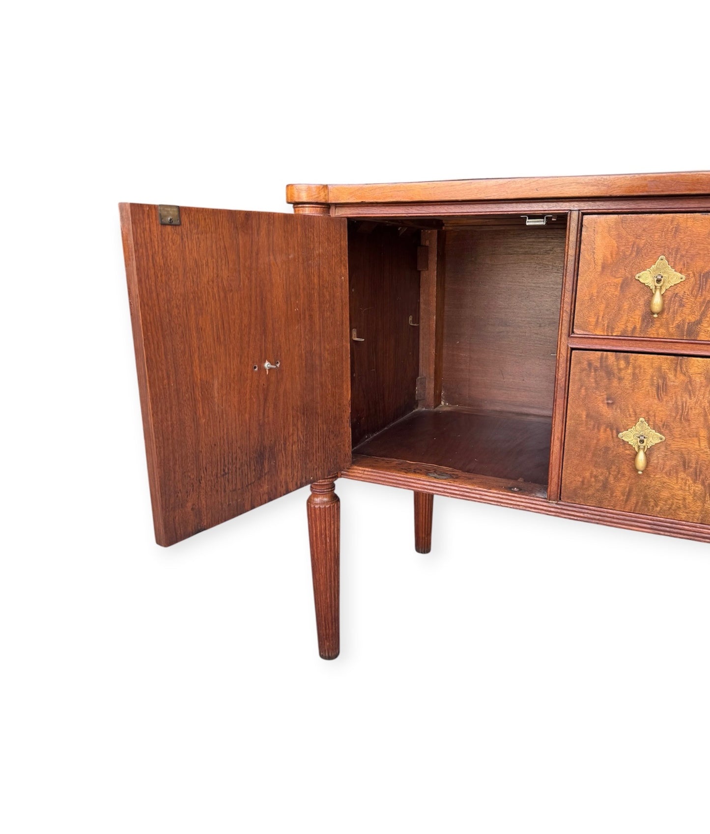 Vintage 2-Door, 2-Drawer Burl Book-Matched Veneer Buffet Sideboard Credenza w/Diamond Shaped Brass Hardware &amp; Fluted Legs